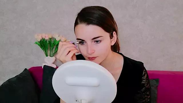 LanaGI from StripChat is Freechat