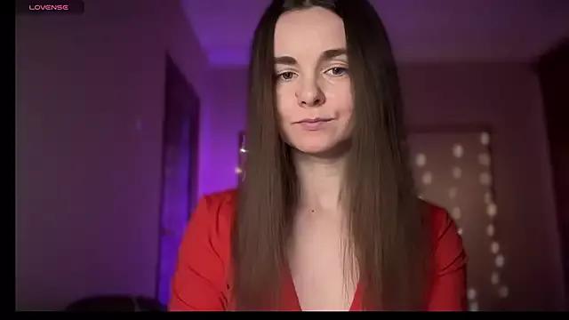 lanaloulou from StripChat
