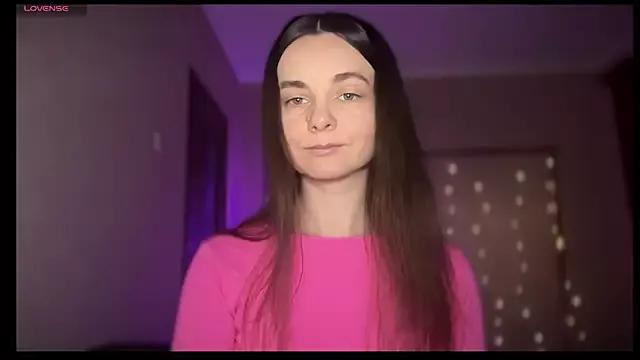 lanaloulou from StripChat