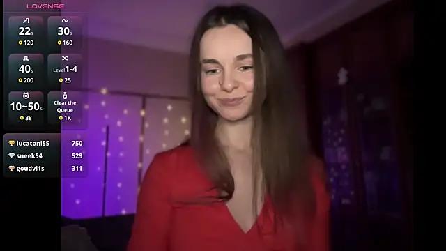 lanaloulou from StripChat