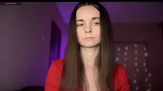 lanaloulou from StripChat