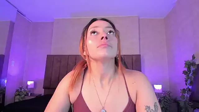 Explore our live girls sluts from our Custom and Multi clubs and checkout exclusive access to highly interactive content, such as shape, hair, titties, pussy type and many more.
