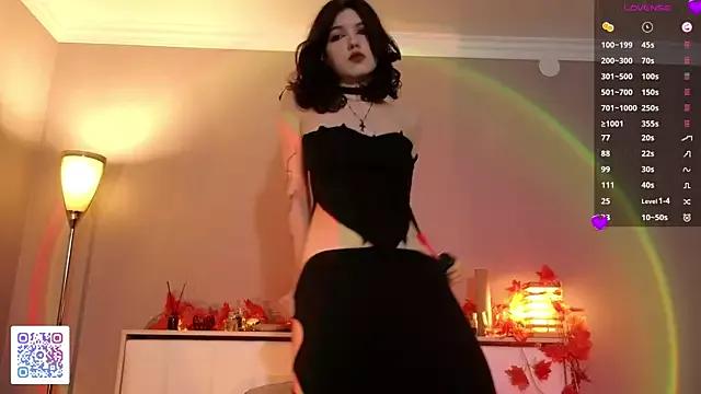 LanaShyBabe from StripChat is Freechat