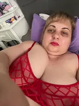 LanaSoftt from StripChat
