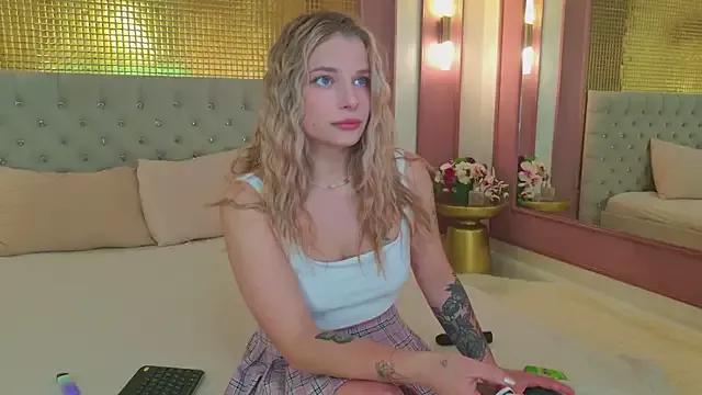 LanaSparks from StripChat