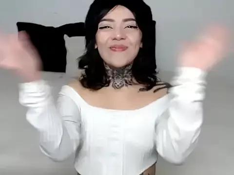 Explore our live girls sluts from our Custom and Multi clubs and checkout exclusive access to highly interactive content, such as shape, hair, titties, pussy type and many more.