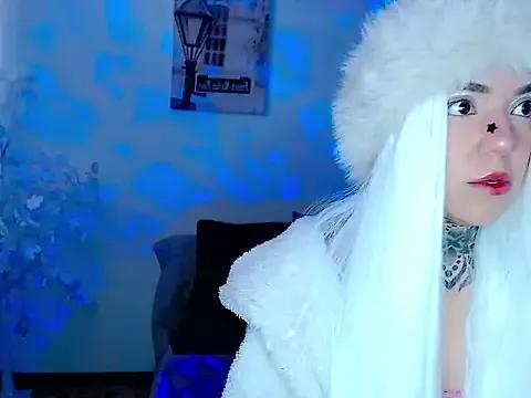 lannie_gz from StripChat is Freechat