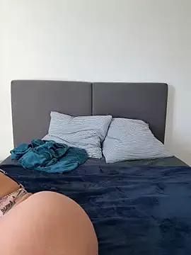 LaPetiteKim from StripChat is Freechat