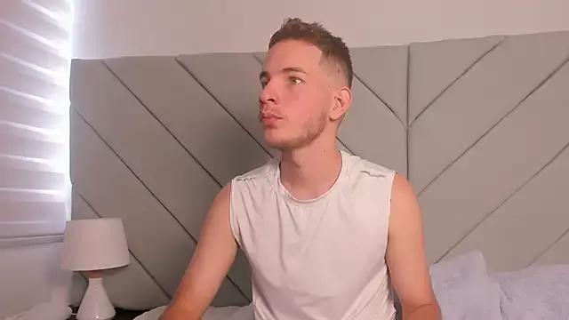 lara_and_danny from StripChat