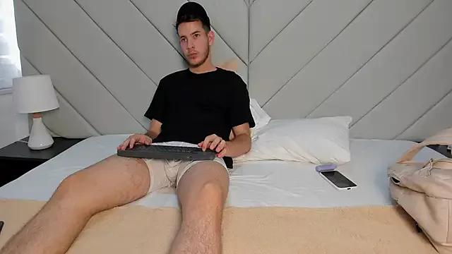 lara_and_danny from StripChat