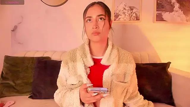 lara_madisson from StripChat