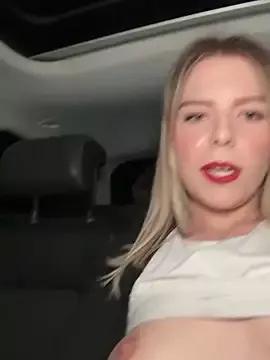 LaraBlond from StripChat