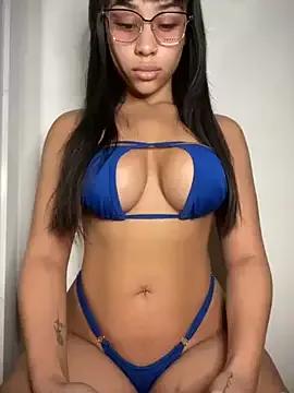 LaraCastro559 from StripChat