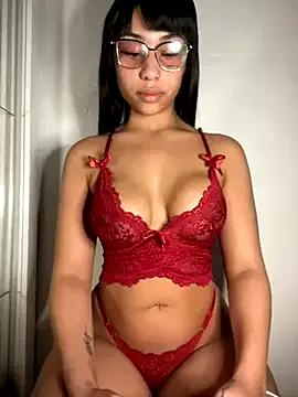 LaraCastro559 from StripChat is Freechat