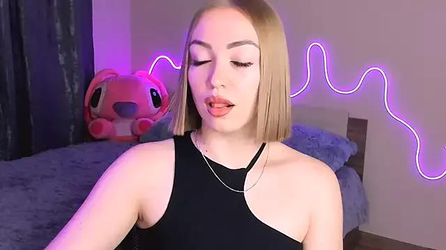 LaraKrein_lk from StripChat