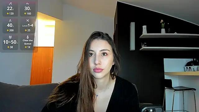 Explore our live girls sluts from our Custom and Multi clubs and checkout exclusive access to highly interactive content, such as shape, hair, titties, pussy type and many more.
