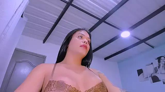 LatinVenuz from StripChat is Freechat