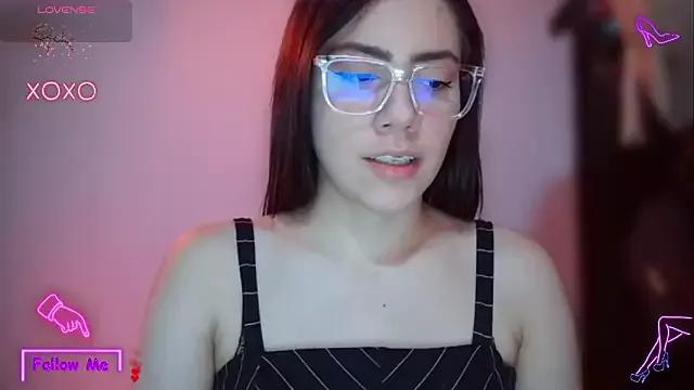 LauGrayJ from StripChat is Freechat