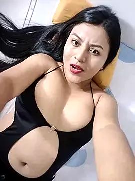 Laura---1 from StripChat is Freechat