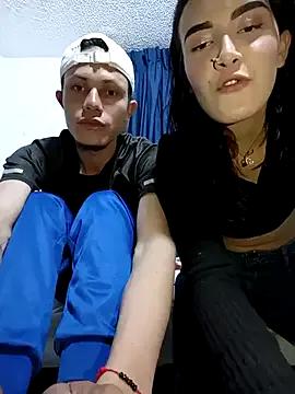 Laura_arias018 webcams show profile image 