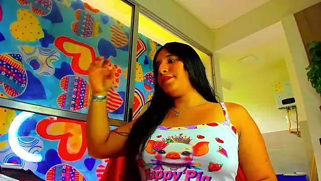 laura_goddess_ts from StripChat is Freechat