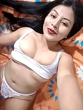 Explore our live girls sluts from our Custom and Multi clubs and checkout exclusive access to highly interactive content, such as shape, hair, titties, pussy type and many more.