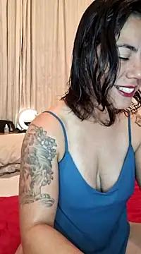 Explore our live girls sluts from our Custom and Multi clubs and checkout exclusive access to highly interactive content, such as shape, hair, titties, pussy type and many more.