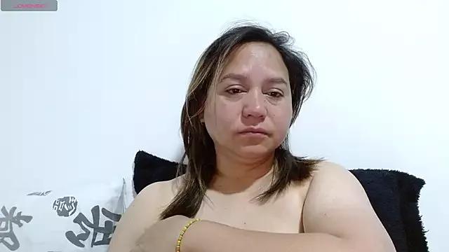 LauraReeves webcams show profile image 