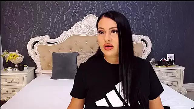 Lauren_Saint from StripChat is Freechat