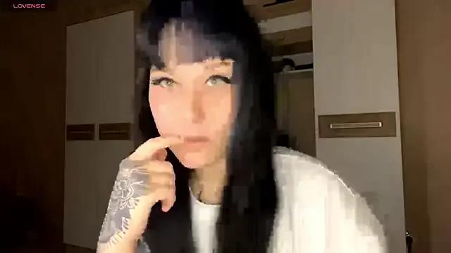 LaurenOveson webcams show profile image 