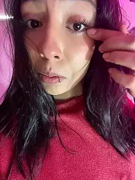lauuraww from StripChat