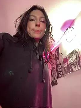 lauuraww from StripChat