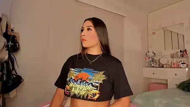 Lauuuuuuuu_ from StripChat