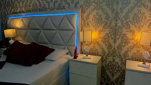 LaylaaDoll from StripChat is Freechat