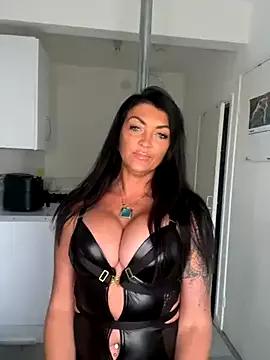 laylablackxx from StripChat is Freechat