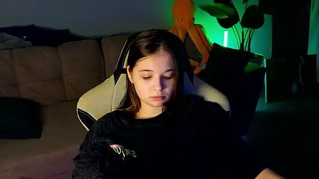 Leela_sun from StripChat