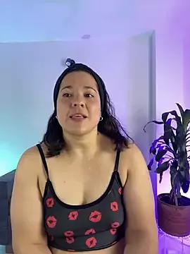leiablack from StripChat is Freechat