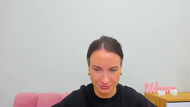 LeiilaBloom from StripChat