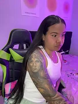 leila_22 from StripChat