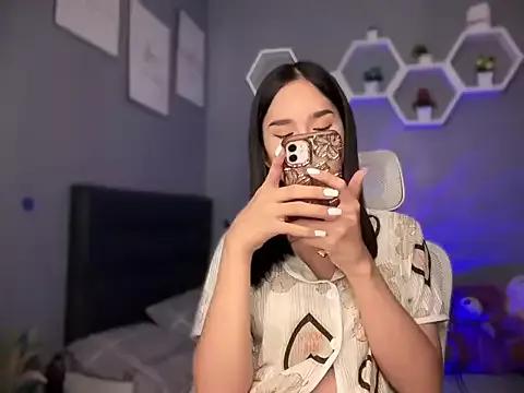 lelasohna from StripChat