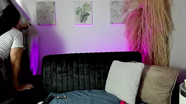 lenna_h3aven from StripChat