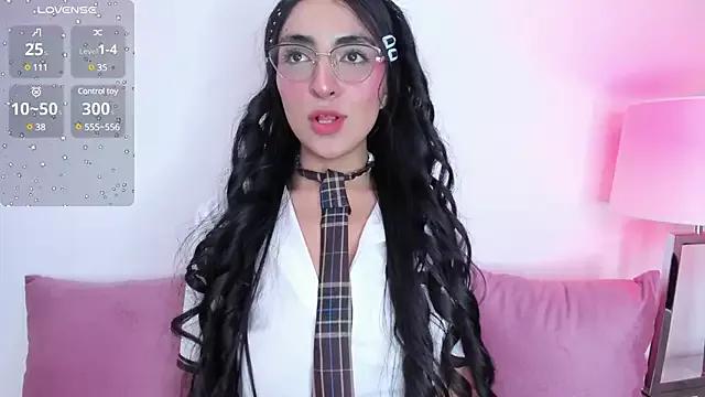 LennaBlair from StripChat