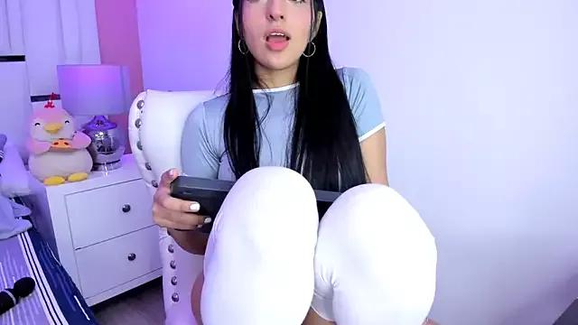 LennaBlair from StripChat