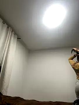 Leonis_0 from StripChat is Freechat