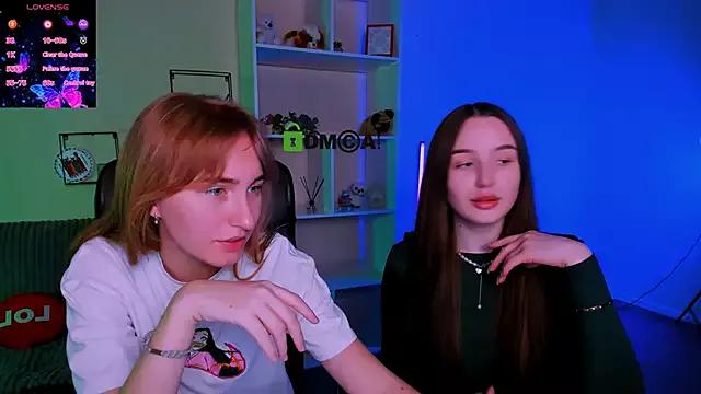 leslie_bird from StripChat
