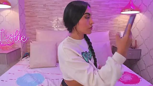 Leslie_Bussh_ from StripChat