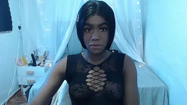 Lesly_99 webcams show profile image 