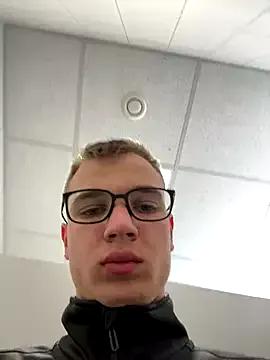 Levin_geil from StripChat is Freechat