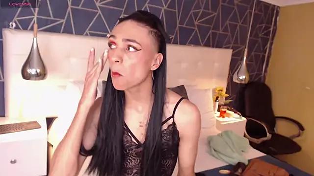 lexiiBoling from StripChat is Freechat