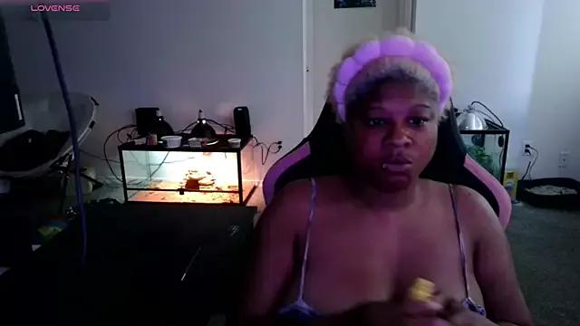 lexilove8 from StripChat is Freechat